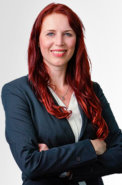 Juliane D. - Senior SEA Growth Consultant