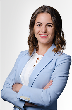 Giulia P. - Business Consultant