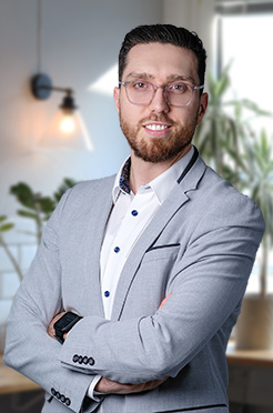 Mirzet Kunjic - Sales Manager