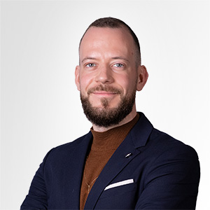 Ben Sascha D. - Junior Account Manager